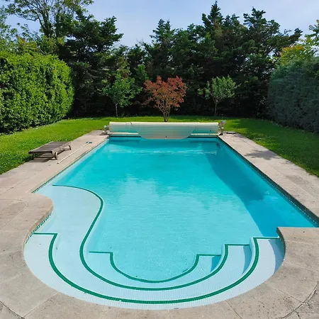 Bed & Breakfast La Folie Mas Provencal Climatise Avec Piscine *